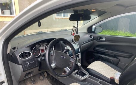 Ford Focus II рестайлинг, 2008 год, 330 000 рублей, 4 фотография