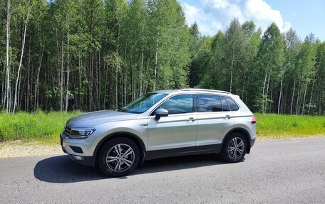 Volkswagen Tiguan II, 2017 год, 2 450 000 рублей, 12 фотография