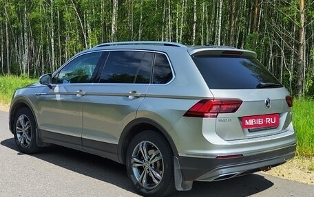 Volkswagen Tiguan II, 2017 год, 2 450 000 рублей, 5 фотография