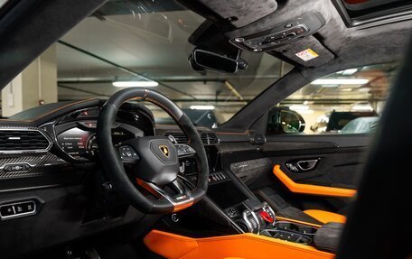 Lamborghini Urus I, 2021 год, 27 700 000 рублей, 6 фотография