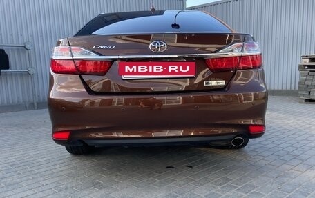 Toyota Camry, 2017 год, 2 570 000 рублей, 3 фотография