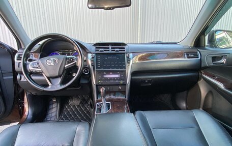 Toyota Camry, 2017 год, 2 570 000 рублей, 7 фотография