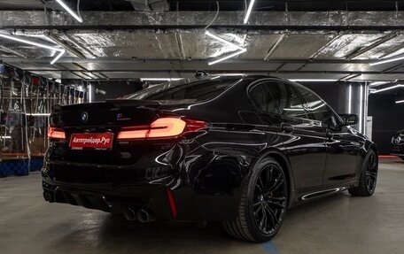 BMW M5, 2018 год, 5 990 000 рублей, 9 фотография