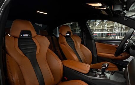 BMW M5, 2018 год, 5 990 000 рублей, 30 фотография