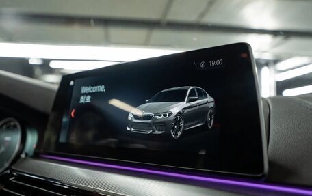 BMW M5, 2018 год, 5 990 000 рублей, 31 фотография