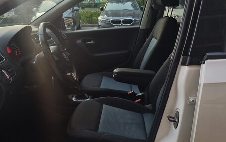 Volkswagen Polo VI (EU Market), 2013 год, 815 000 рублей, 13 фотография