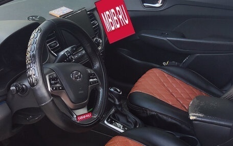 Hyundai Solaris II рестайлинг, 2021 год, 1 500 000 рублей, 9 фотография
