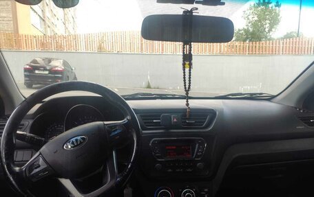 KIA Rio III рестайлинг, 2014 год, 840 000 рублей, 2 фотография