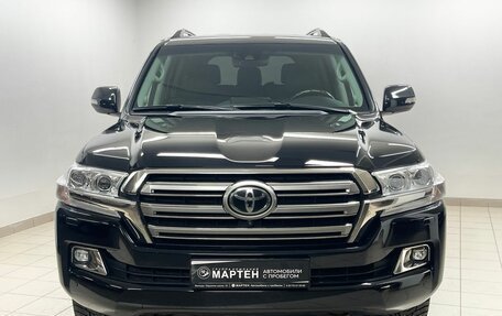 Toyota Land Cruiser 200, 2016 год, 6 325 000 рублей, 2 фотография