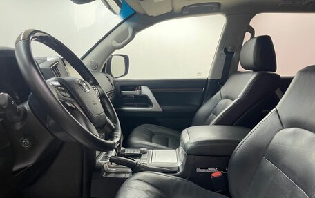 Toyota Land Cruiser 200, 2016 год, 6 325 000 рублей, 11 фотография