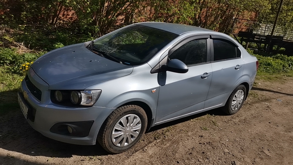 Chevrolet Aveo T300, 2013 год, 699 900 рублей, 9 фотография
