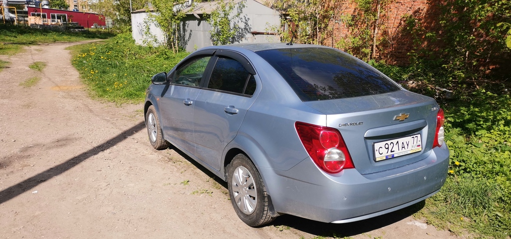 Chevrolet Aveo T300, 2013 год, 699 900 рублей, 10 фотография