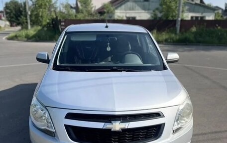 Chevrolet Cobalt II, 2013 год, 750 000 рублей, 2 фотография