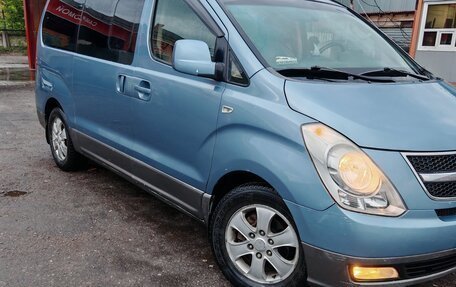 Hyundai Grand Starex Grand Starex I рестайлинг 2, 2008 год, 1 050 000 рублей, 2 фотография