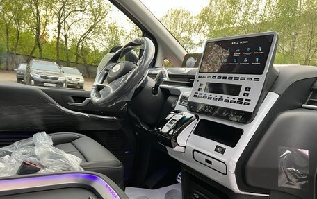 Hyundai Staria, 2025 год, 7 430 000 рублей, 24 фотография