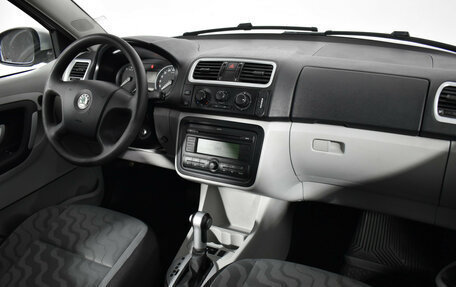 Skoda Fabia II, 2009 год, 690 000 рублей, 10 фотография