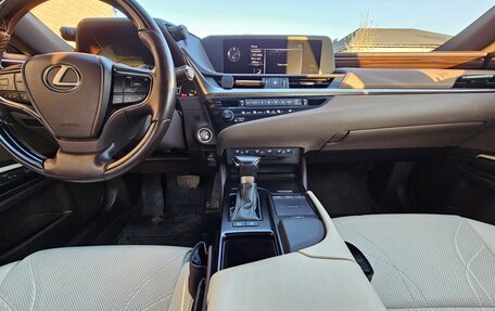 Lexus ES VII, 2019 год, 4 150 000 рублей, 15 фотография