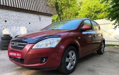 KIA cee'd I рестайлинг, 2008 год, 700 000 рублей, 8 фотография