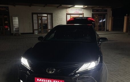 Toyota Camry, 2022 год, 4 000 000 рублей, 6 фотография