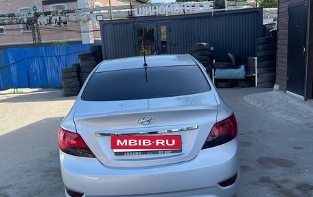 Hyundai Solaris II рестайлинг, 2013 год, 650 000 рублей, 7 фотография