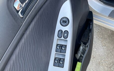 Hyundai Solaris II рестайлинг, 2013 год, 650 000 рублей, 9 фотография