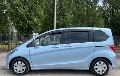 Honda Freed I, 2010 год, 1 130 000 рублей, 4 фотография