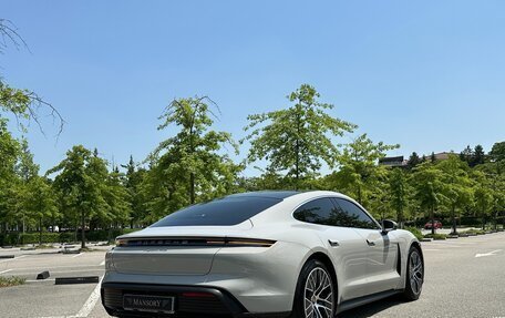 Porsche Taycan I, 2022 год, 9 310 013 рублей, 4 фотография
