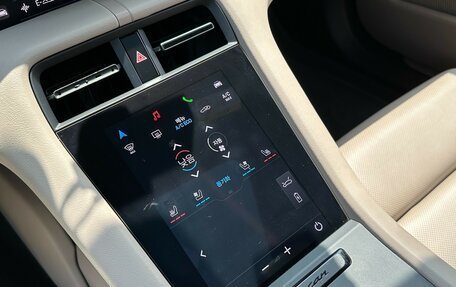 Porsche Taycan I, 2022 год, 9 310 013 рублей, 10 фотография
