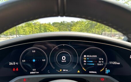 Porsche Taycan I, 2022 год, 9 310 013 рублей, 8 фотография