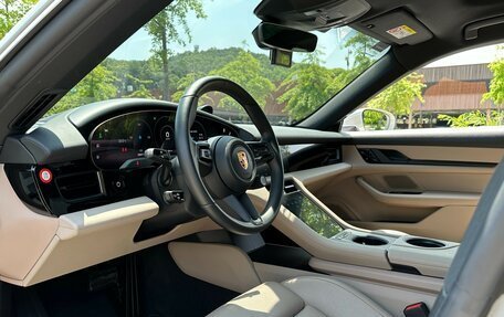Porsche Taycan I, 2022 год, 9 310 013 рублей, 6 фотография