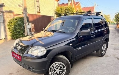 Chevrolet Niva I рестайлинг, 2015 год, 689 000 рублей, 1 фотография