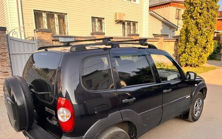 Chevrolet Niva I рестайлинг, 2015 год, 689 000 рублей, 24 фотография