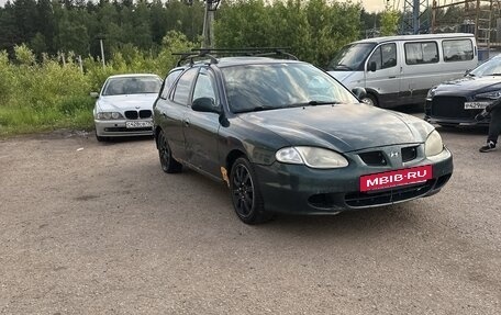 Hyundai Elantra III, 2000 год, 165 000 рублей, 2 фотография