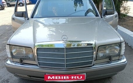 Mercedes-Benz S-Класс, 1990 год, 1 000 000 рублей, 6 фотография