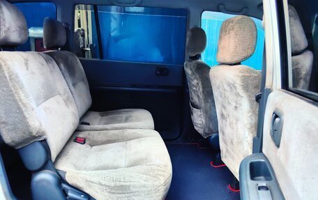 Mitsubishi Dion I рестайлинг, 2001 год, 405 000 рублей, 3 фотография