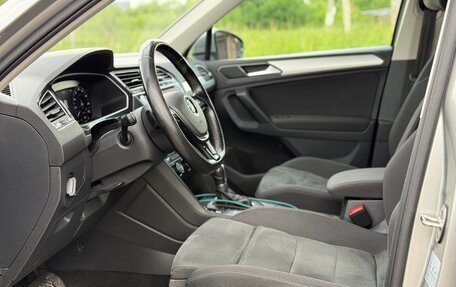 Volkswagen Tiguan II, 2018 год, 2 740 000 рублей, 9 фотография