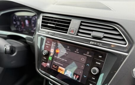 Volkswagen Tiguan II, 2018 год, 2 740 000 рублей, 16 фотография