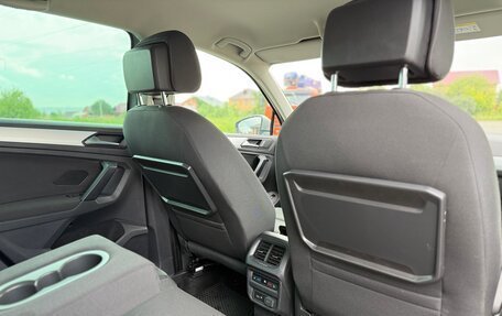 Volkswagen Tiguan II, 2018 год, 2 740 000 рублей, 22 фотография