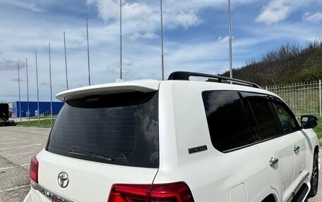 Toyota Land Cruiser 200, 2019 год, 6 800 000 рублей, 7 фотография
