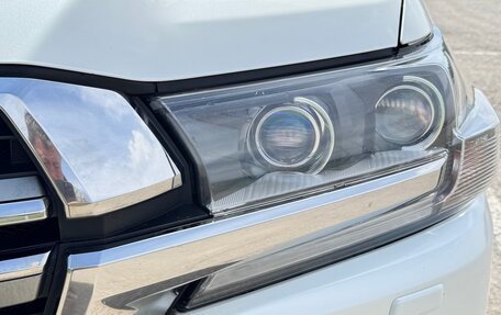 Toyota Land Cruiser 200, 2019 год, 6 800 000 рублей, 16 фотография