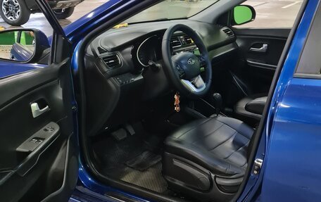 KIA Rio III рестайлинг, 2011 год, 945 000 рублей, 4 фотография