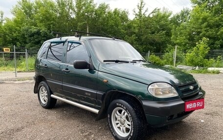 Chevrolet Niva I рестайлинг, 2004 год, 300 000 рублей, 3 фотография