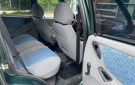 Chevrolet Niva I рестайлинг, 2004 год, 300 000 рублей, 22 фотография