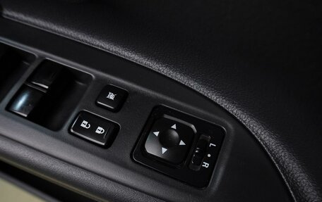 Mitsubishi Outlander III рестайлинг 3, 2013 год, 1 575 000 рублей, 12 фотография