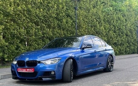 BMW 3 серия, 2018 год, 2 300 000 рублей, 1 фотография