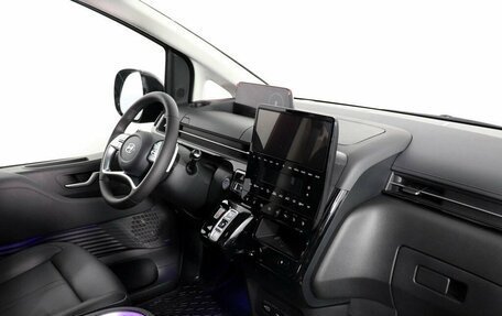 Hyundai Staria, 2024 год, 9 800 000 рублей, 11 фотография
