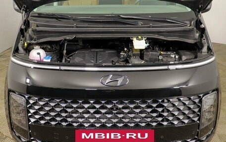 Hyundai Staria, 2024 год, 9 800 000 рублей, 7 фотография