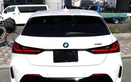 BMW 1 серия, 2020 год, 1 408 000 рублей, 4 фотография