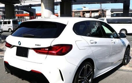 BMW 1 серия, 2020 год, 1 408 000 рублей, 5 фотография