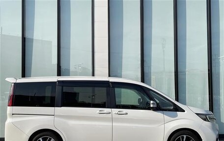 Honda Stepwgn IV, 2021 год, 1 767 000 рублей, 10 фотография